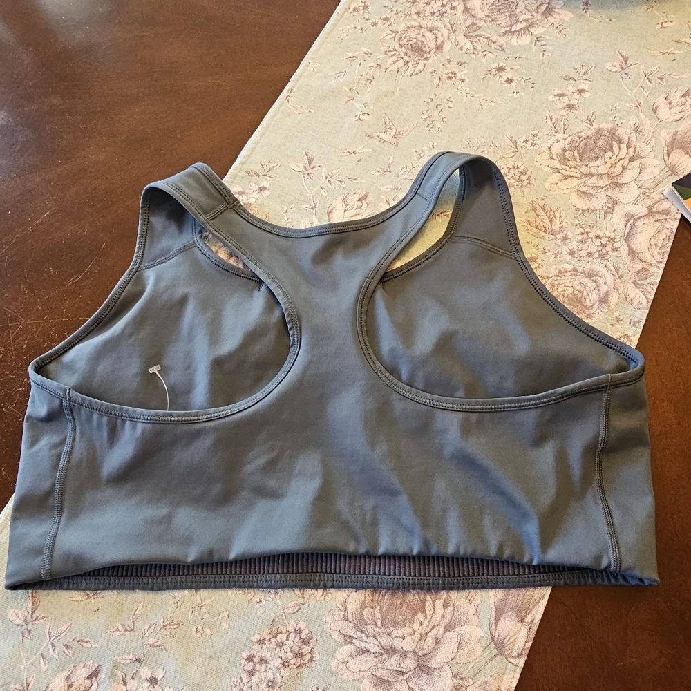 NWOT plus size 3X Nike dri-fit sports bra Pickleball Workout‎ Beach Gym Golf